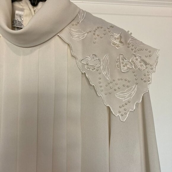 Laura Jayne Collection Cream Long Sleeve Blouse Beaded Shoulder Details Pleated - Picture 2 of 14